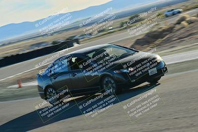 media/Dec-13-2025-Extreme Speed (Sat) [[d129ecb0b9]]/Beginner/Session 3 (Turn 5)/